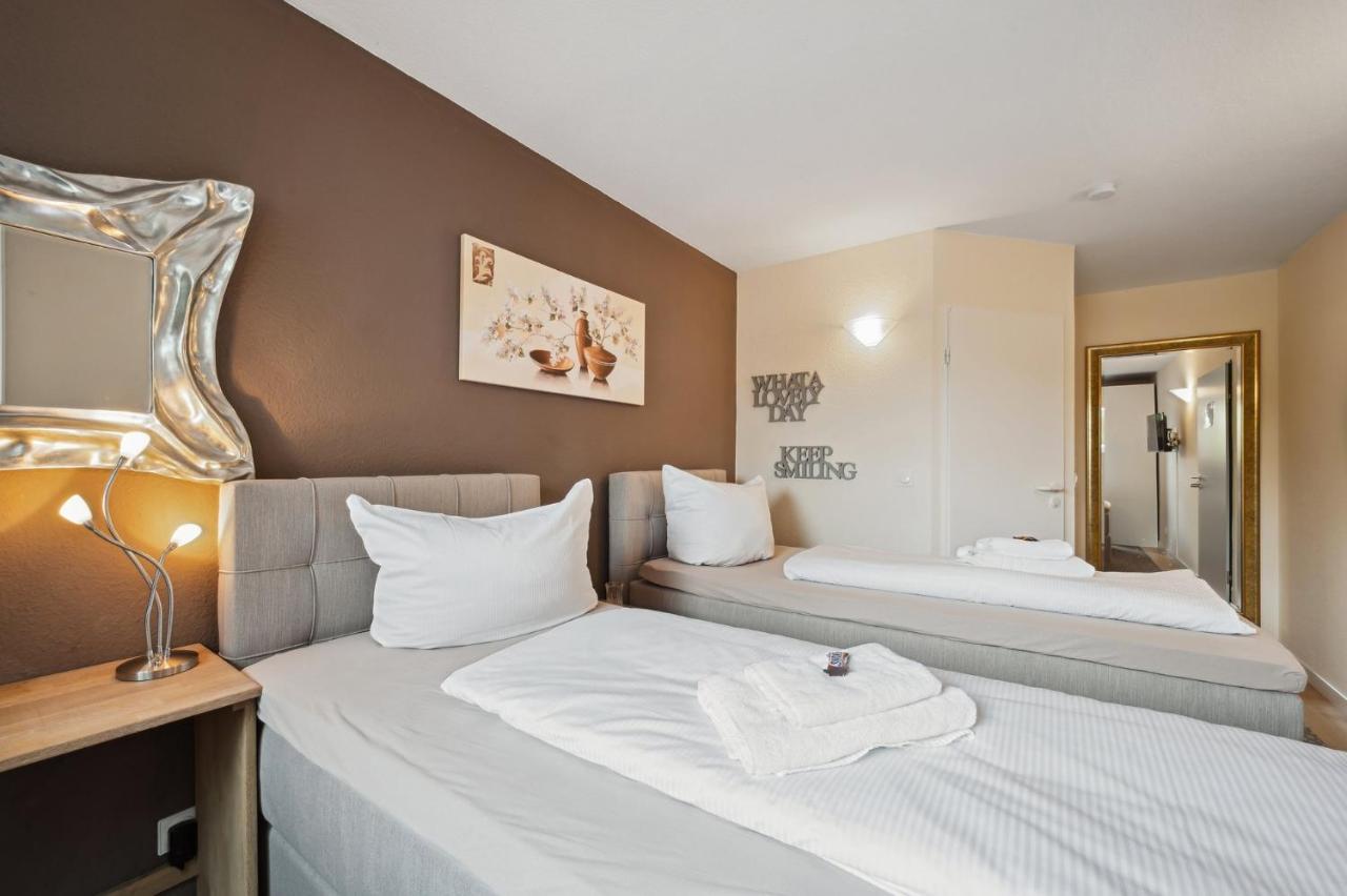 7O'Clock - Hotel Hannover Laatzen Екстериор снимка
